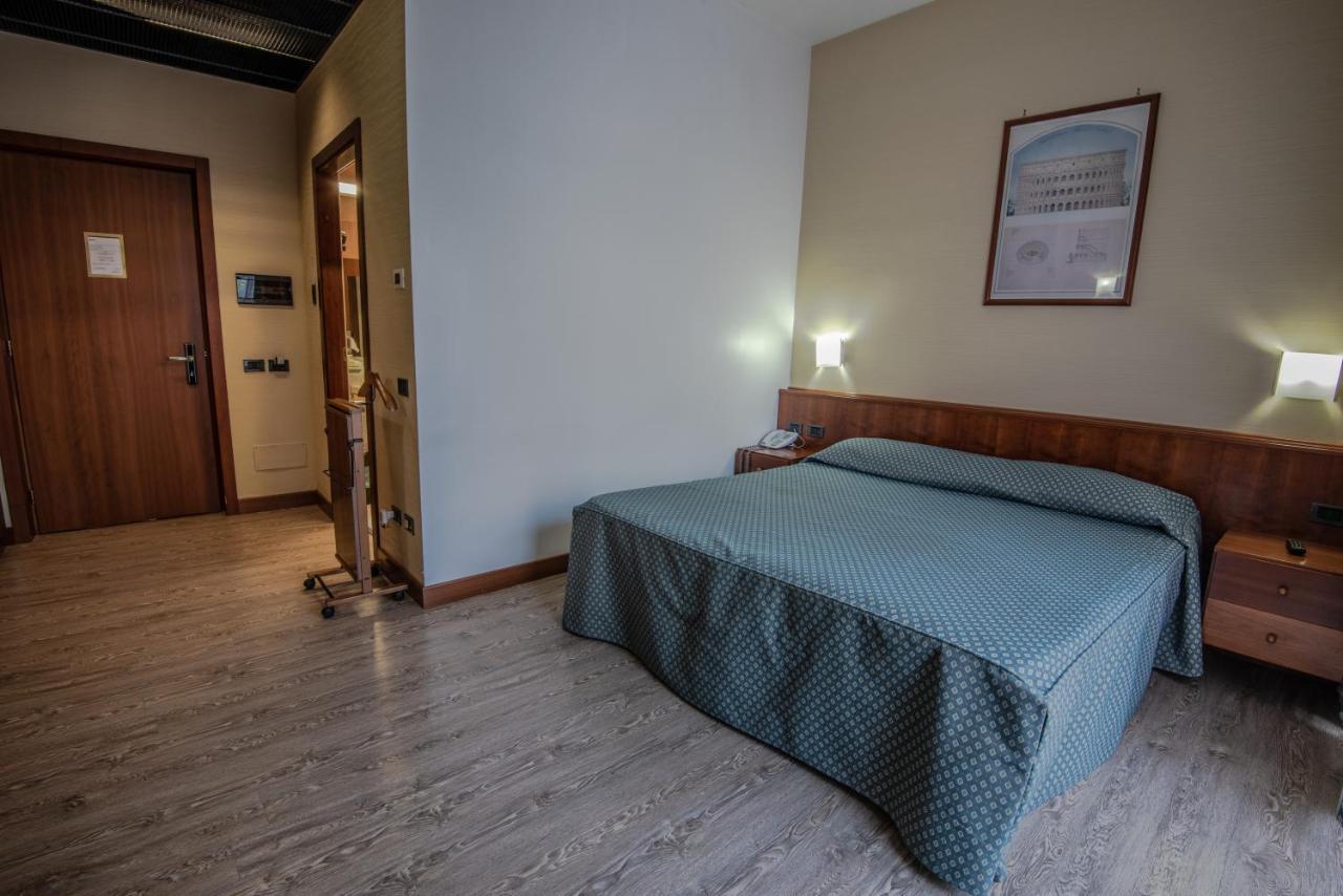 Hotell Petra 4*