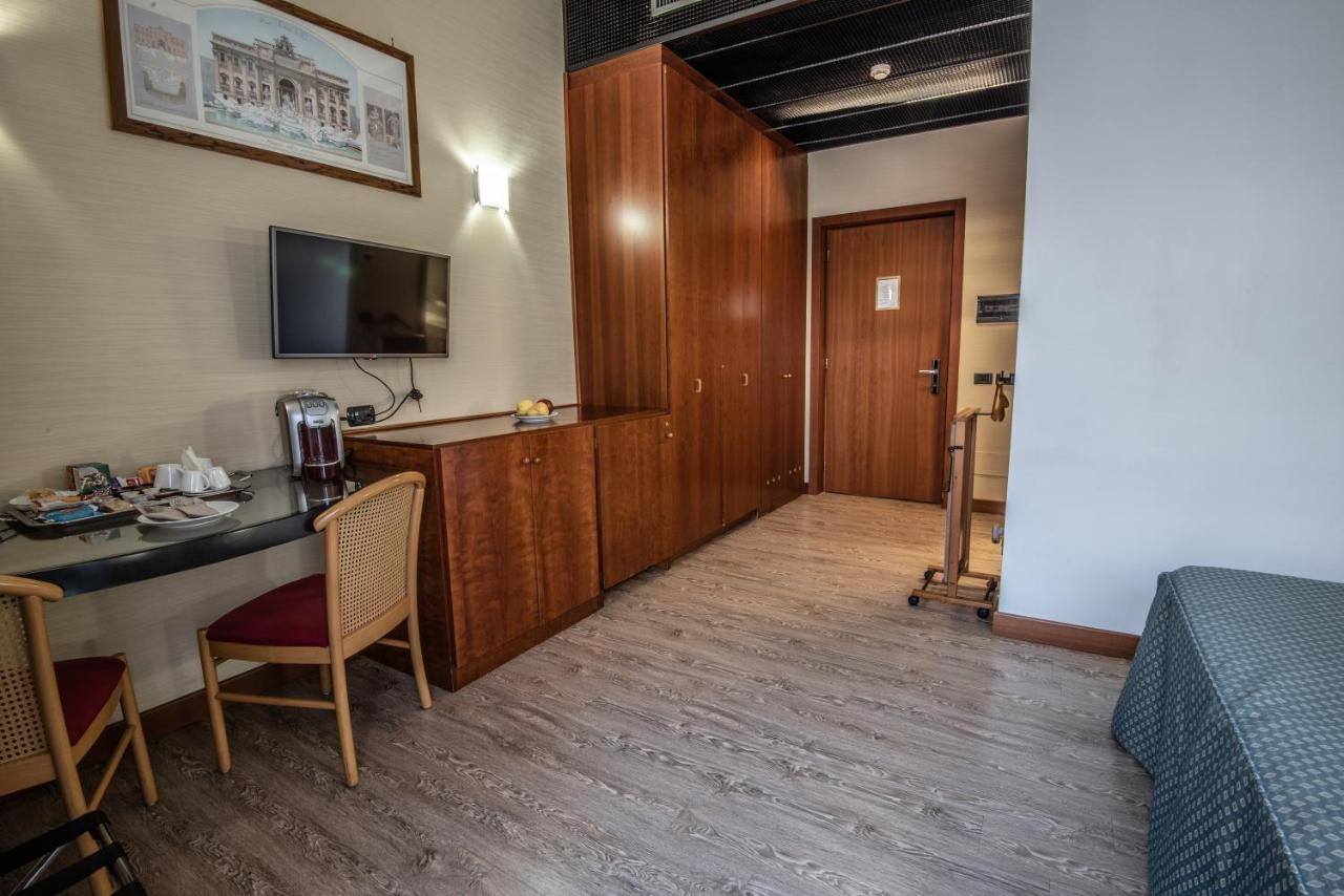 Hotell Petra 4*